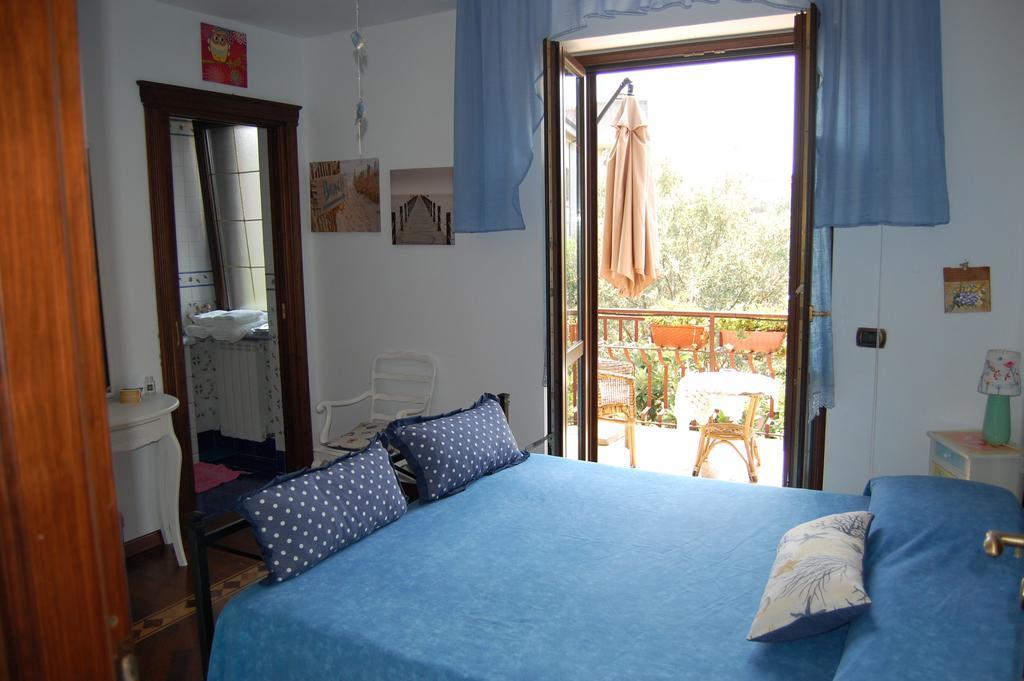 B&B Villa Francesca Soverato Marina Habitación foto