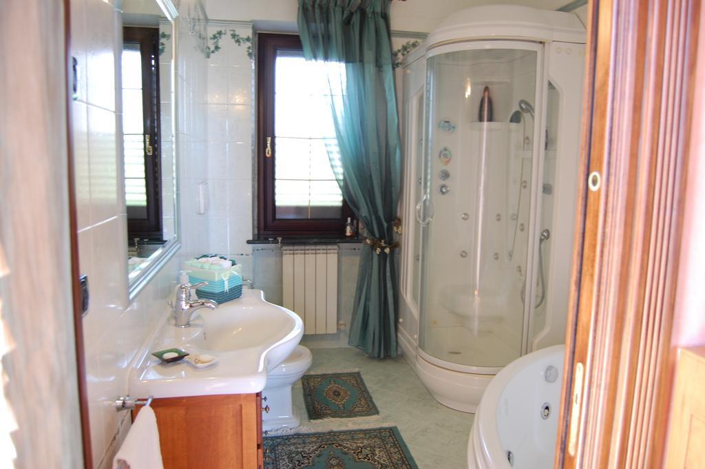B&B Villa Francesca Soverato Marina Habitación foto
