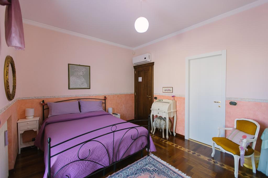 B&B Villa Francesca Soverato Marina Exterior foto