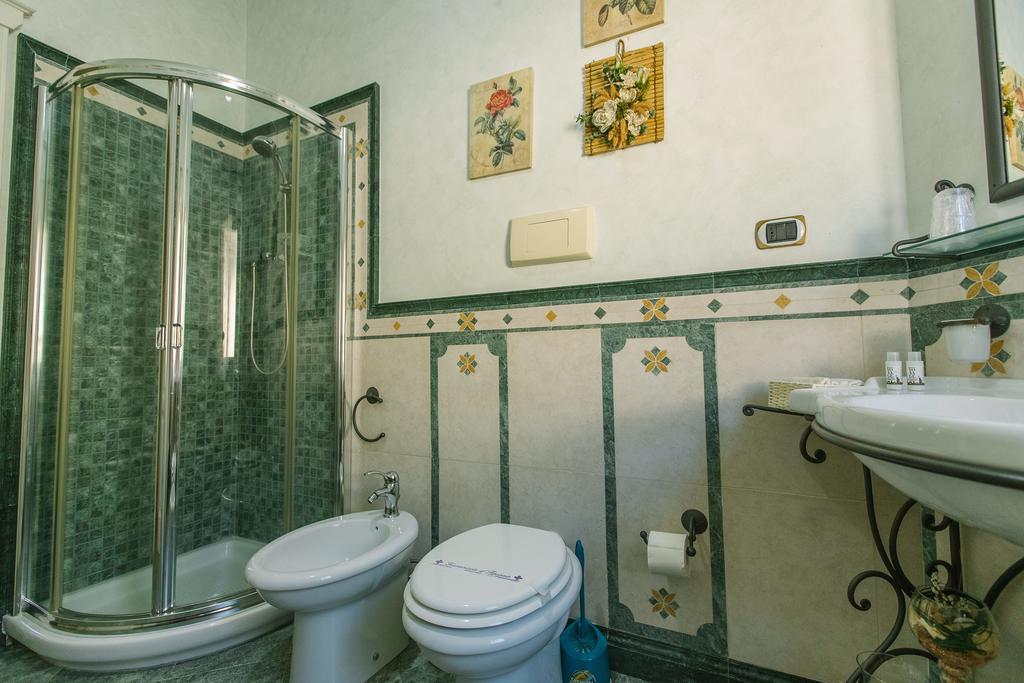 B&B Villa Francesca Soverato Marina Exterior foto