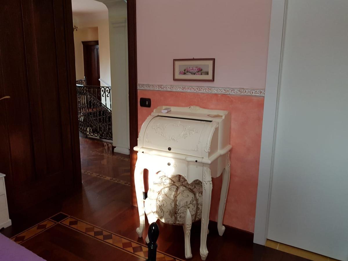B&B Villa Francesca Soverato Marina Exterior foto